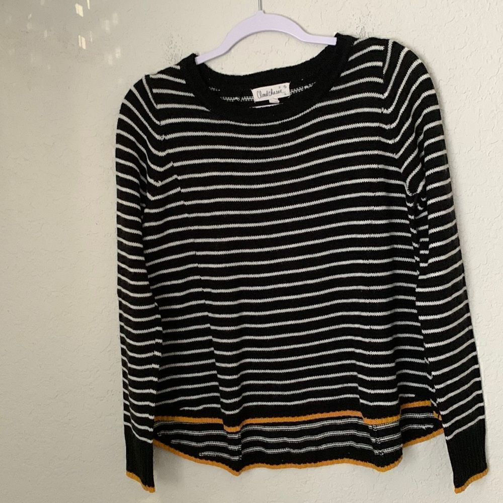 Cloud Chaser Women’s Striped Long Sleeve Sweater Size L